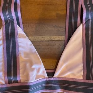 Acacia Womens Swimsuit Top M